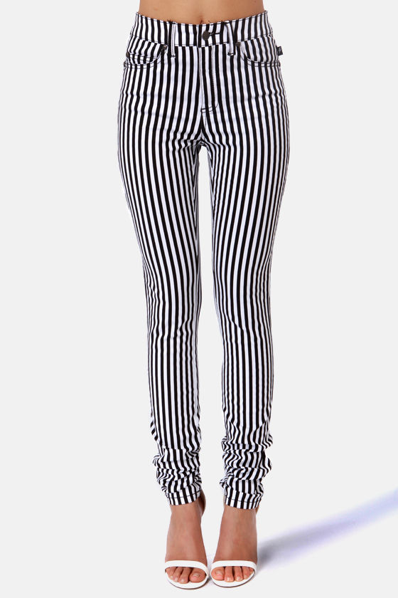 Black and white striped skinny jeans 2025