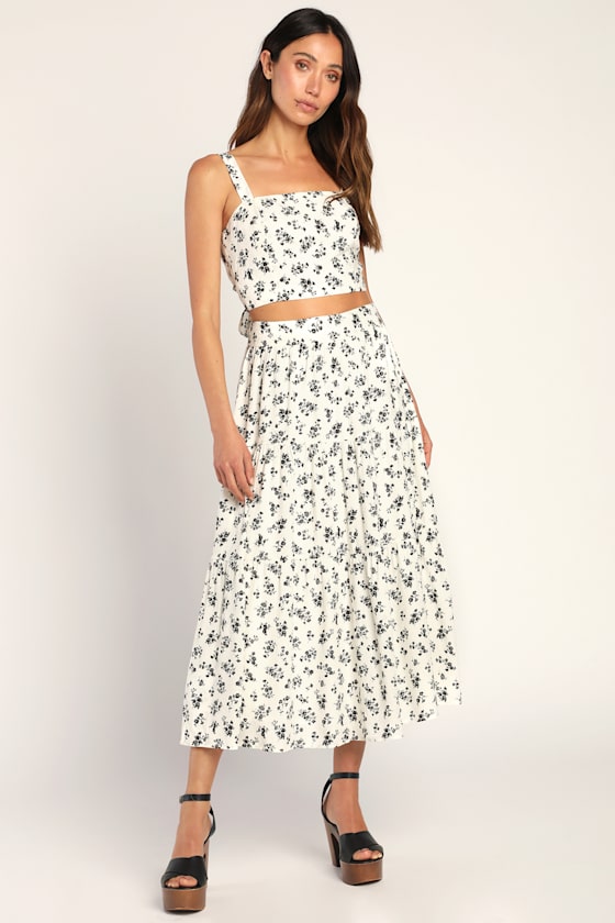 Seasonal Blooms Ivory Floral Print Tiered Midi Skirt 2
