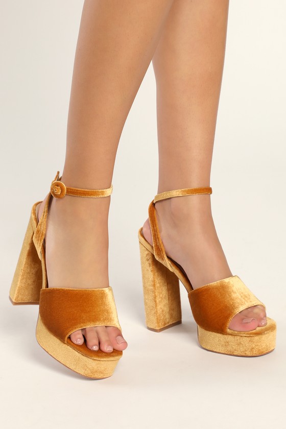 Laurel High Heel - Citron Yellow Leather Macramé Heels - Ulla Johnson