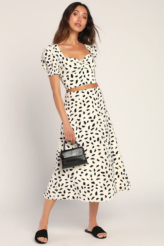 Getting Glam Ivory Print Puff Sleeve Top 2