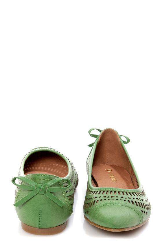 Restricted New Wave Green Perforated Cap-Toe Pointed Flats