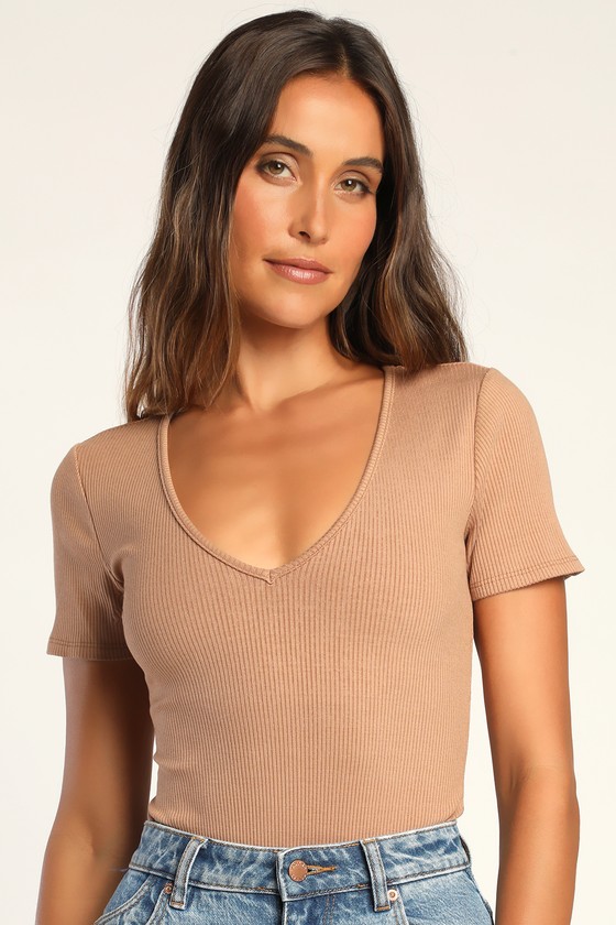 Effortless Look Tan Ribbed V-Neck Short Sleeve Bodysuit