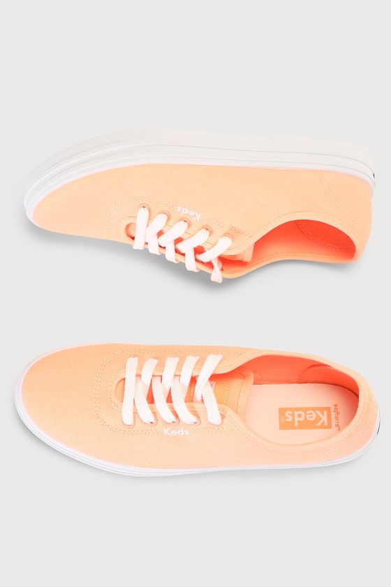 Breezie Coral Pink Canvas Flatform Sneakers