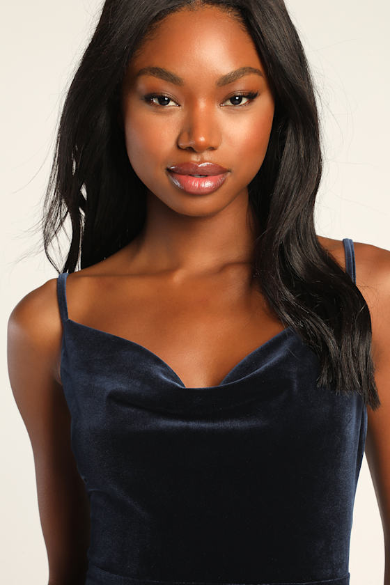 Elegant Luxury Navy Blue Velvet Cowl Neck Maxi Dress 5
