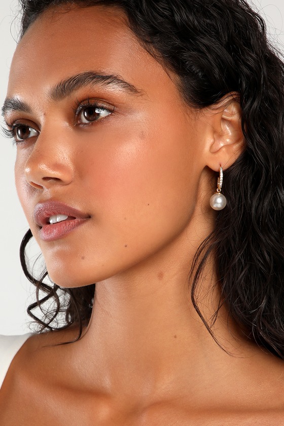 Lulus A Pearl Like Me Gold Pearl Mini Hoop Earrings