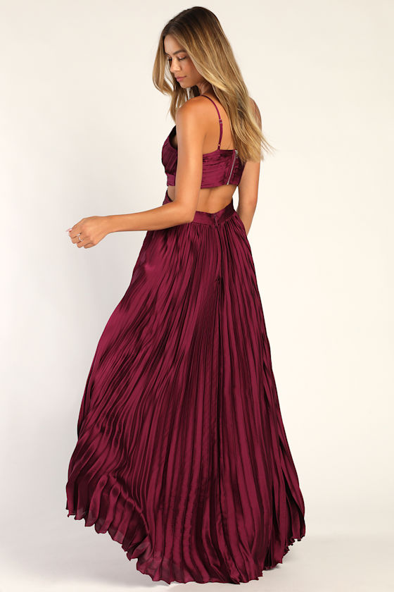 Lace To Long Sleeves Pleated Dress Plum