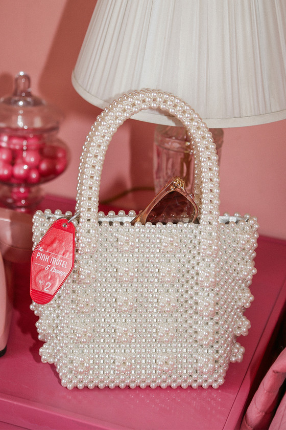 Lulus Mickey White Pearl Mini Handbag