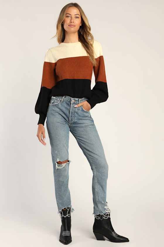 Cozy Ivory Sweater - Color Block 