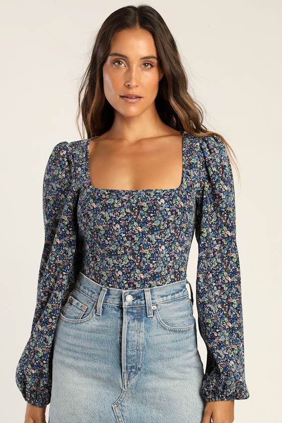EMBROIDERED FLORAL CROPPED BALLOON TOP
