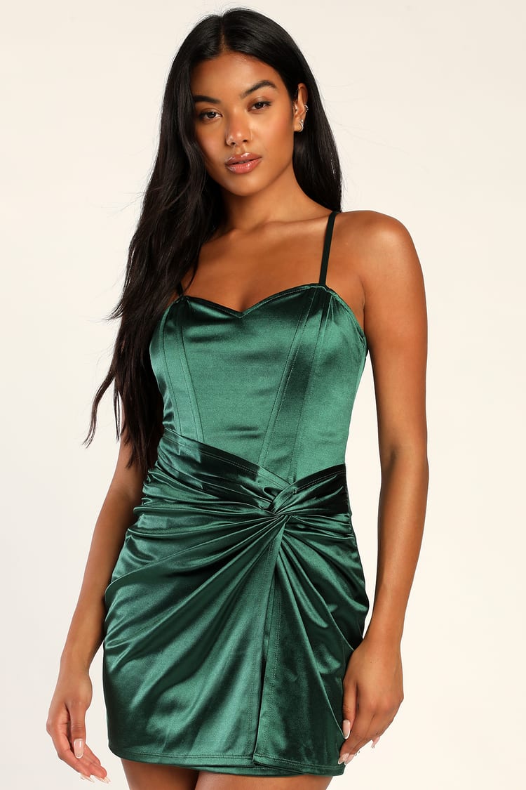 emerald green short dress