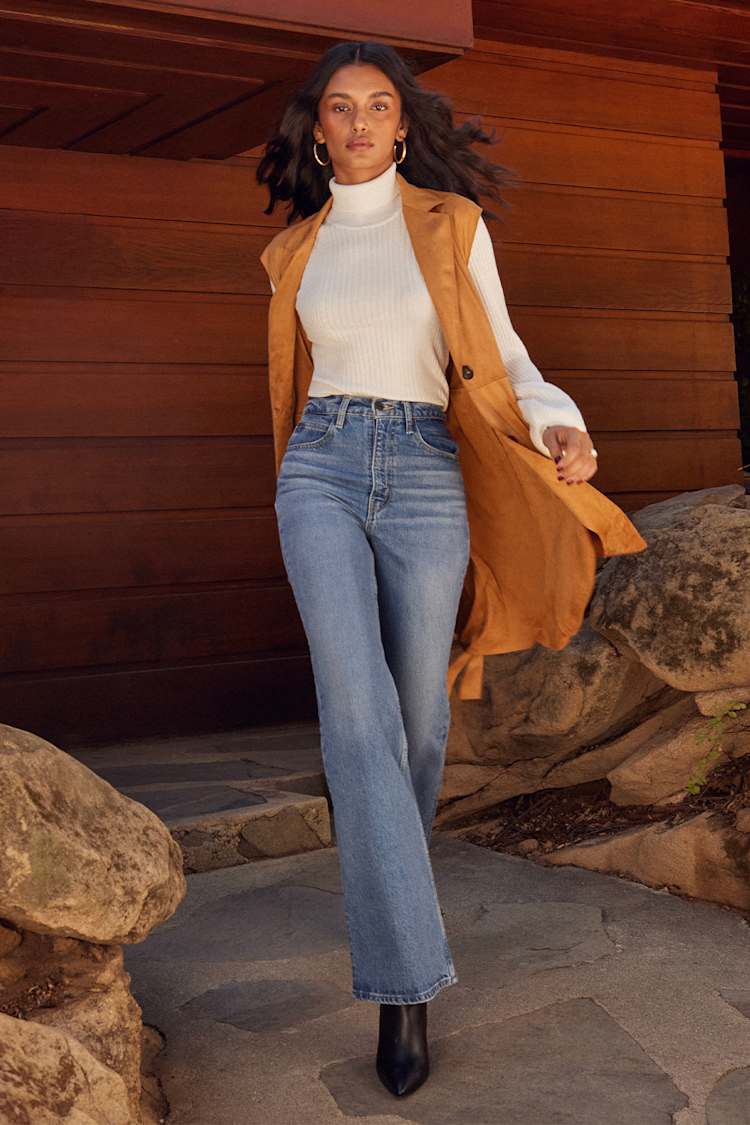 Levi's 70s High Flare Jeans - Light Wash Jeans - High Rise Jeans - Lulus