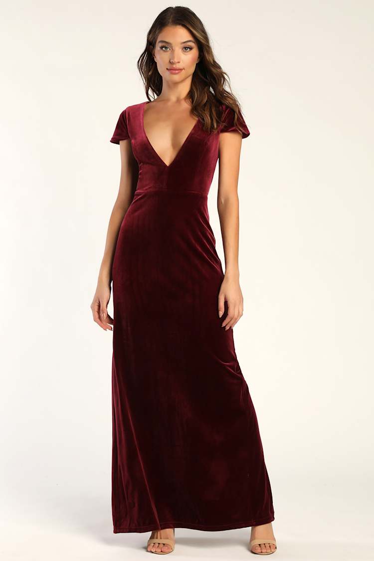 Feeling Flawless Burgundy Velvet V-Neck Maxi Dress