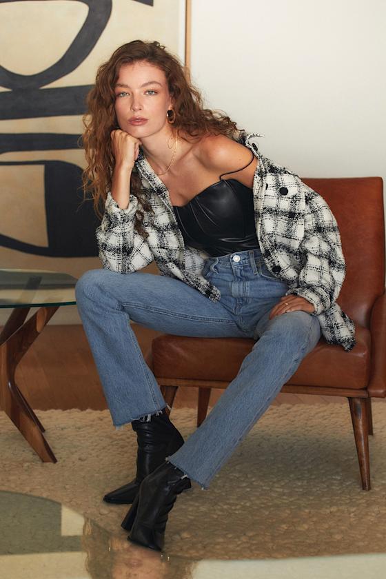 Cherie Light Wash High Rise Straight Leg Denim Jeans 7