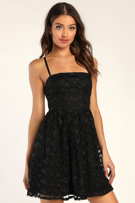 Dramatic Designs Black Floral Lace-Up Mini Dress