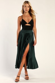 Sophisticated Vision Emerald Green Satin Pleated Midi Skirt