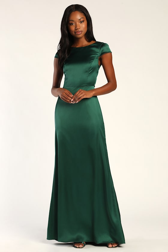 slim fit dress slacks Emerald Green Heaven V-Neck Bridesmaid Dress Elegant main image 0