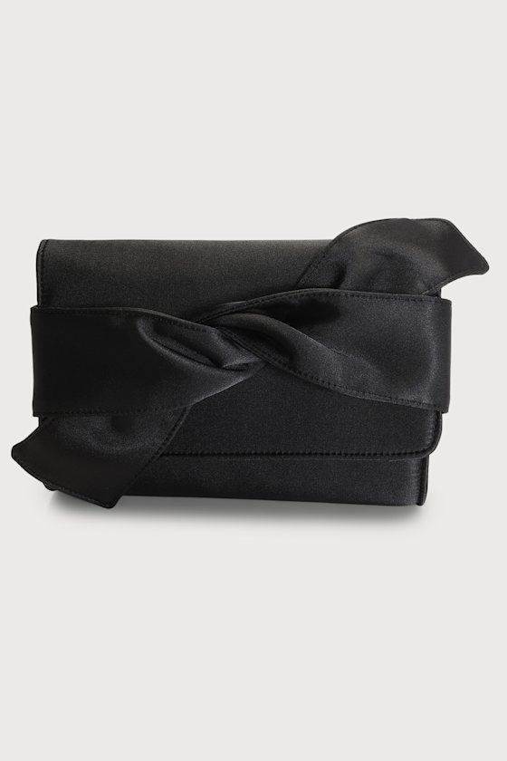 Never Been So Chic Black Satin Knotted Clutch 4