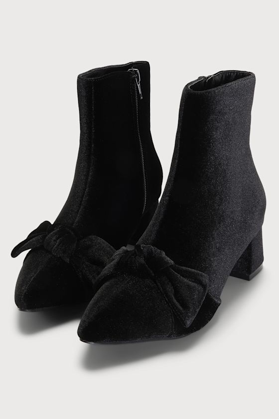 Femmie Black Velvet Pointed-Toe Bow Booties 3