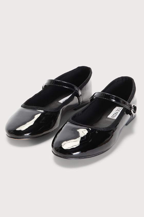 Violette Black Patent Buckle Ballet Flats 3