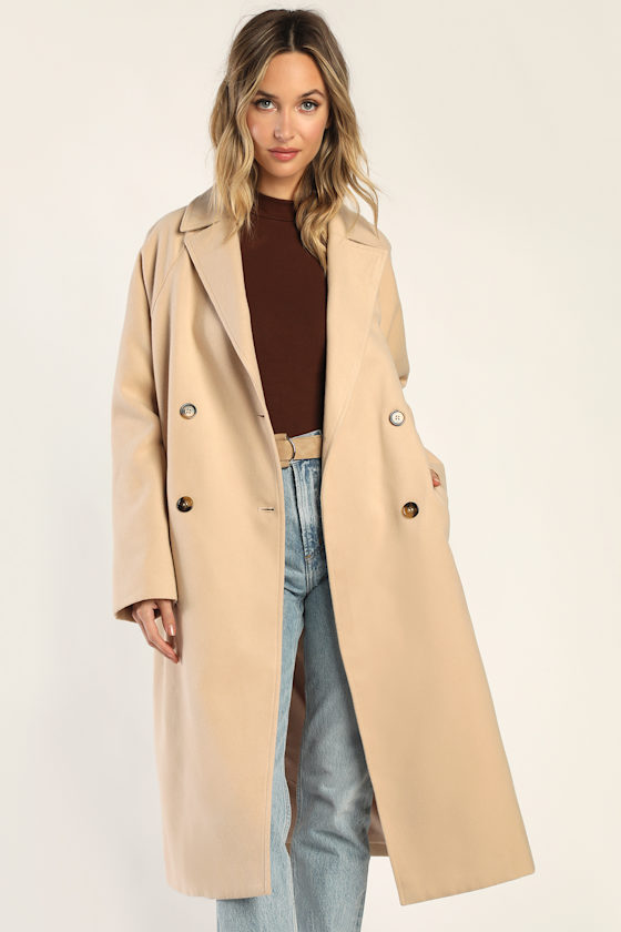 Iconic Entrance Beige Double Breasted Coat 5