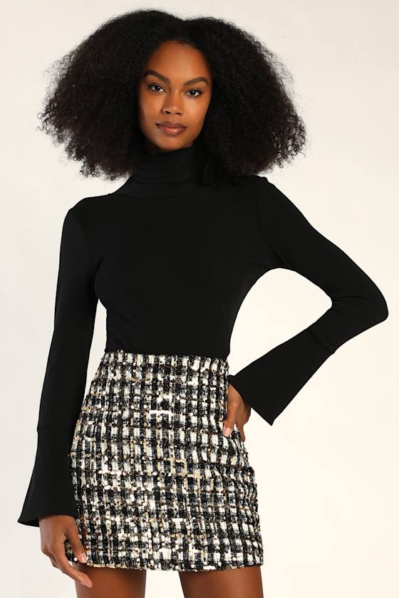 Bubbly Vibe Black White and Gold Sequin Boucle Mini Skirt 2