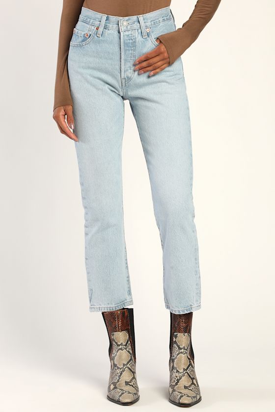 501 Straight Light Wash Cropped Denim Jeans 7