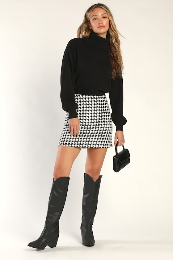Preppy Poise Black and White Houndstooth Mini Skirt - thumbnail 2