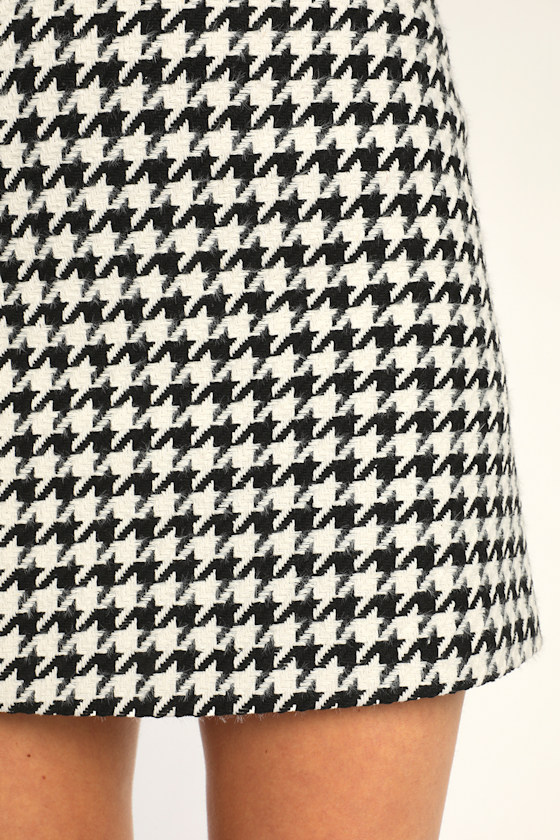 Preppy Poise Black and White Houndstooth Mini Skirt - thumbnail 5