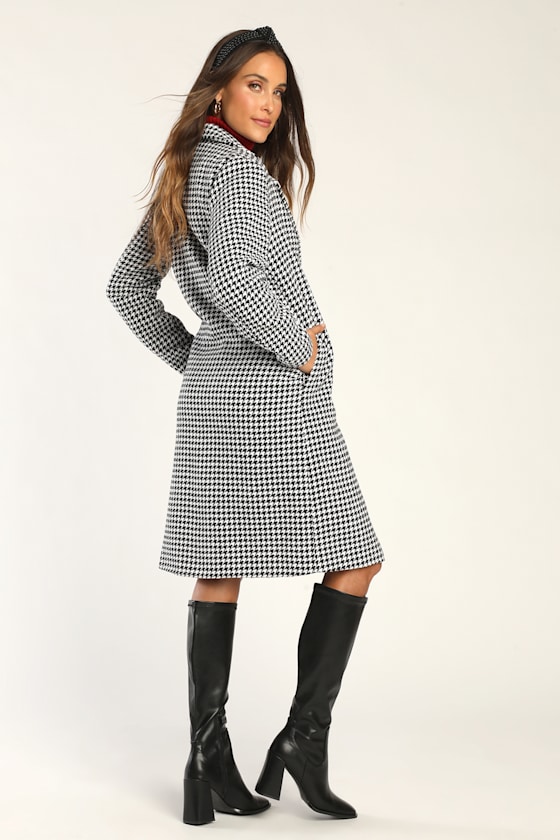 PIC462: BLACK/IVORY 3