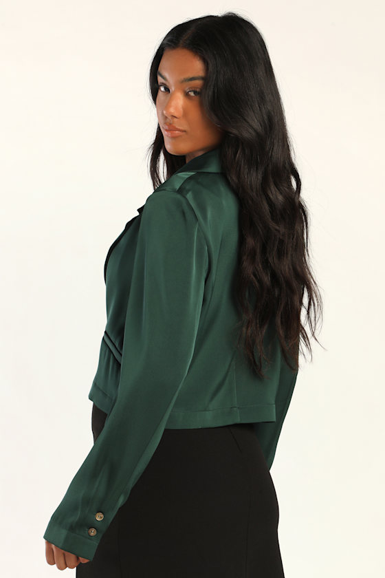 Chic Pursuits Emerald Green Cropped Blazer 4
