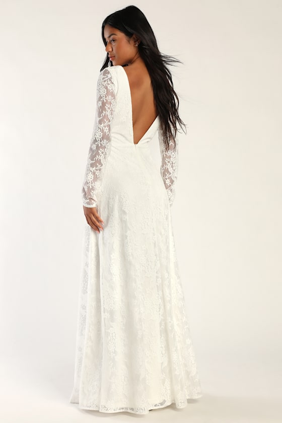 Blissful Romantic White Lace Backless Long Sleeve Maxi Dress 5