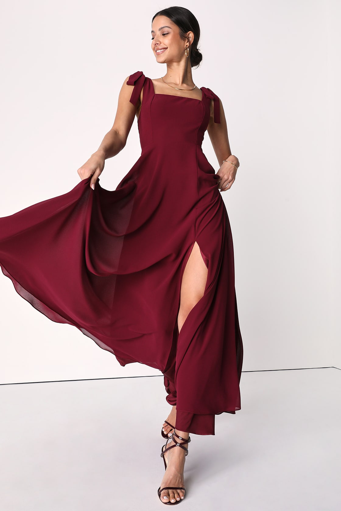 Cute Dresses, Tops, Shoes & Clothing for Women