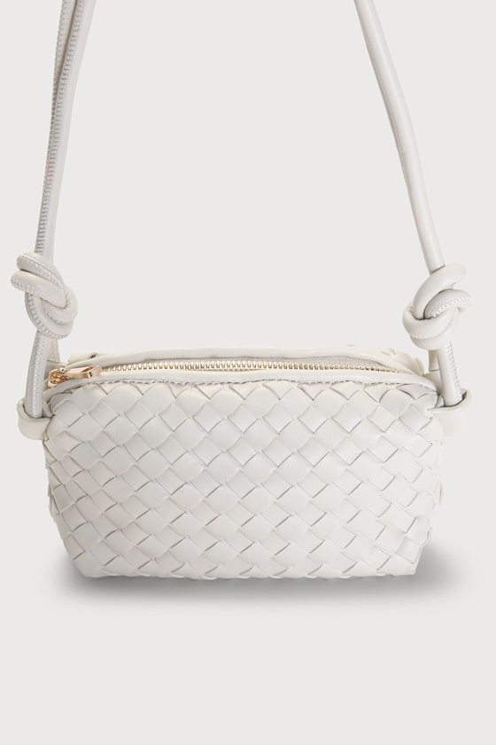 HB161: IVORY 1