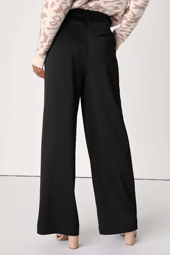 ● THE NORTH FACE ● W'S SATIN WIDE PANTS The North Face Women's Evolution Wide Leg Sweatpants