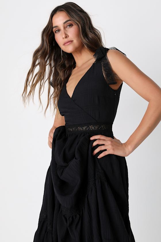 Black Enchanted Lace Tiered Maxi Dress