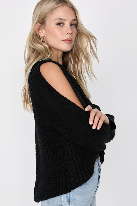 Chose Comfort Black Cold-Shoulder Knit Sweater 4