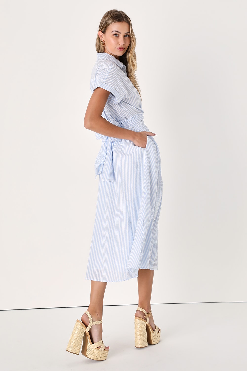 Adorable Impression White and Blue Midi Dress With Pockets