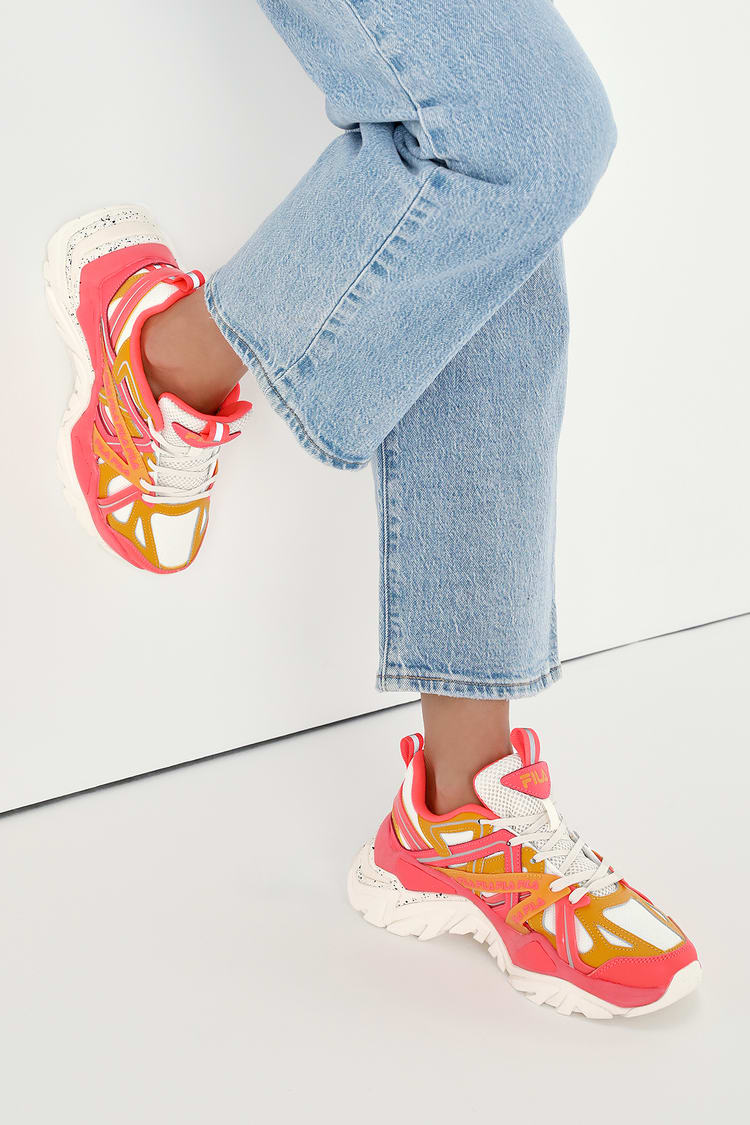 Boost wet Zonnig FILA Electrove 2 Gardenia - Chunky Sneakers - Women's Sneakers - Lulus