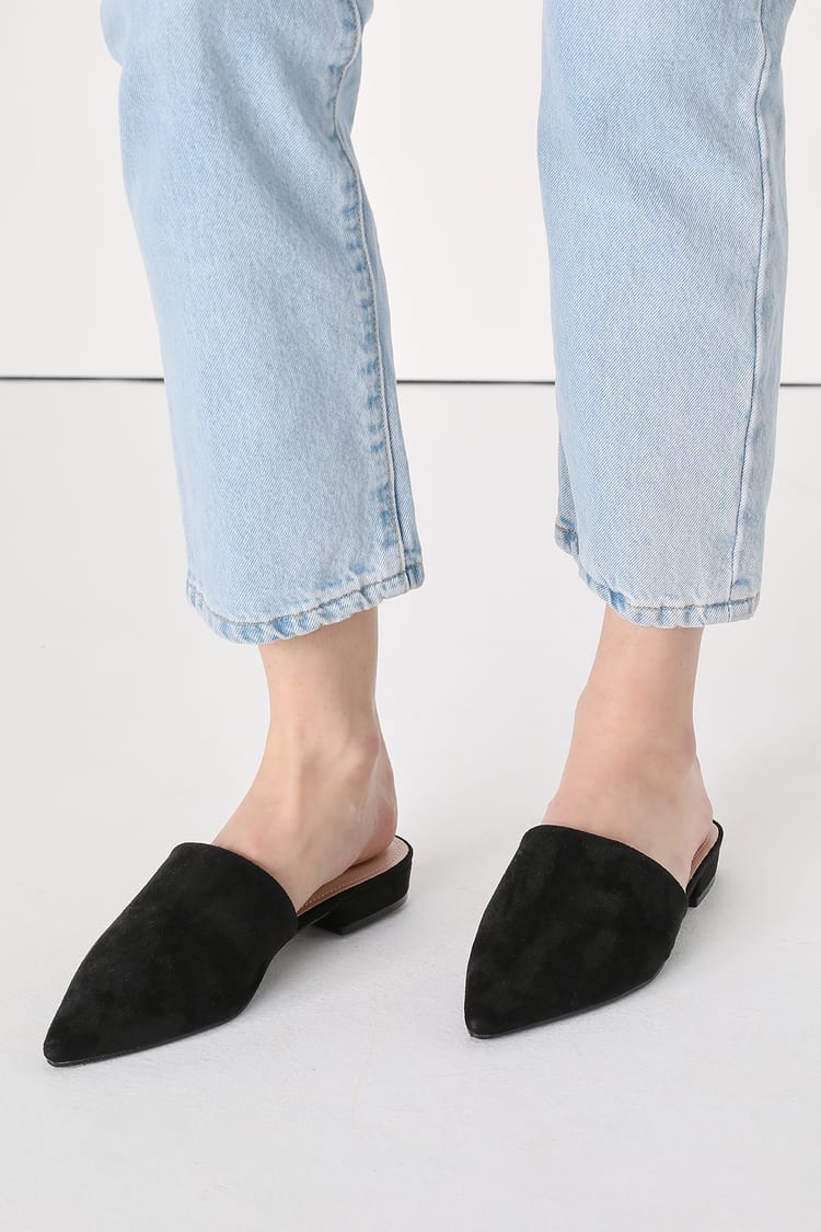 Handcrafted Pointed-toe Flat Mules Black Suede Moroccan 