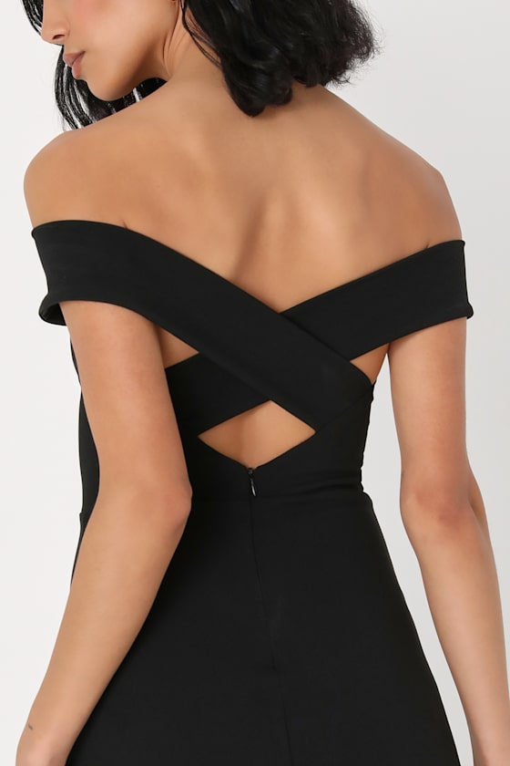 Classy Occasion Black Off-The-Shoulder Maxi Dress 2