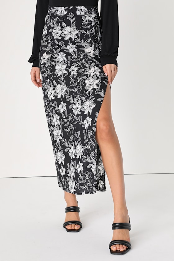 Cute Intentions Black Floral Print High-Waisted Midi Skirt 2