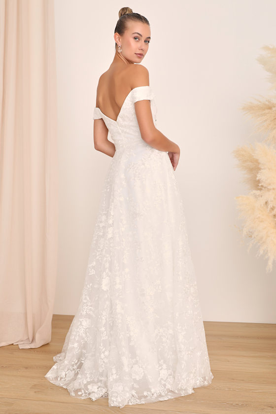 I21D1017: WHITE/WHITE/SHINY SILVER 4