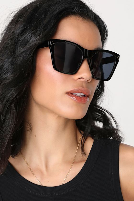 Unfazed Babe Black Sunglasses 4