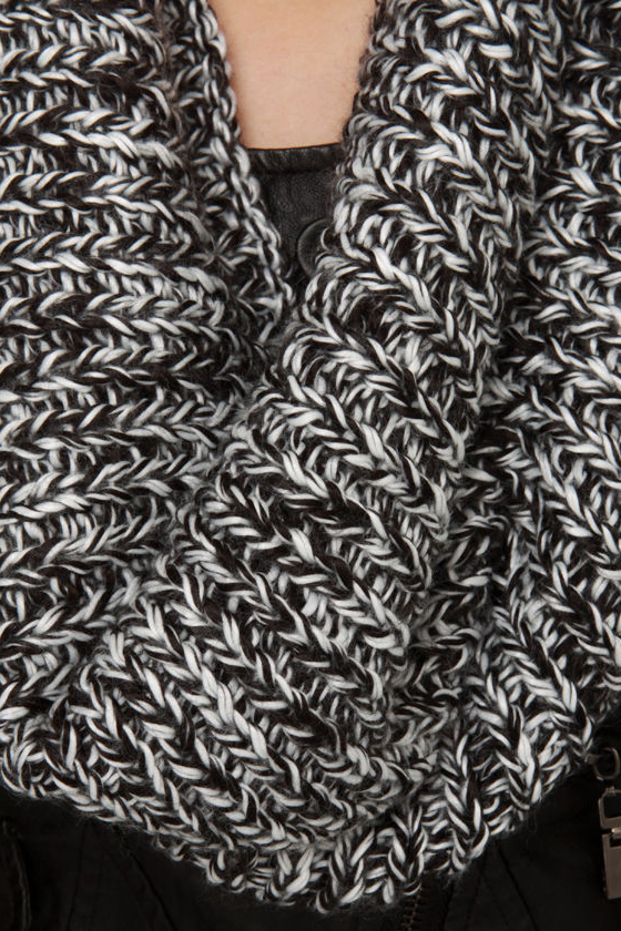 Brixton Grace Cowl
