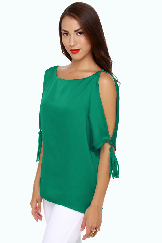 Fan-Tassle Teal Top