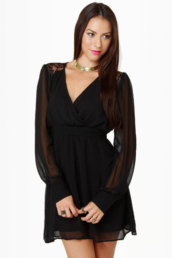 On a Vamp-age Black Lace Dress