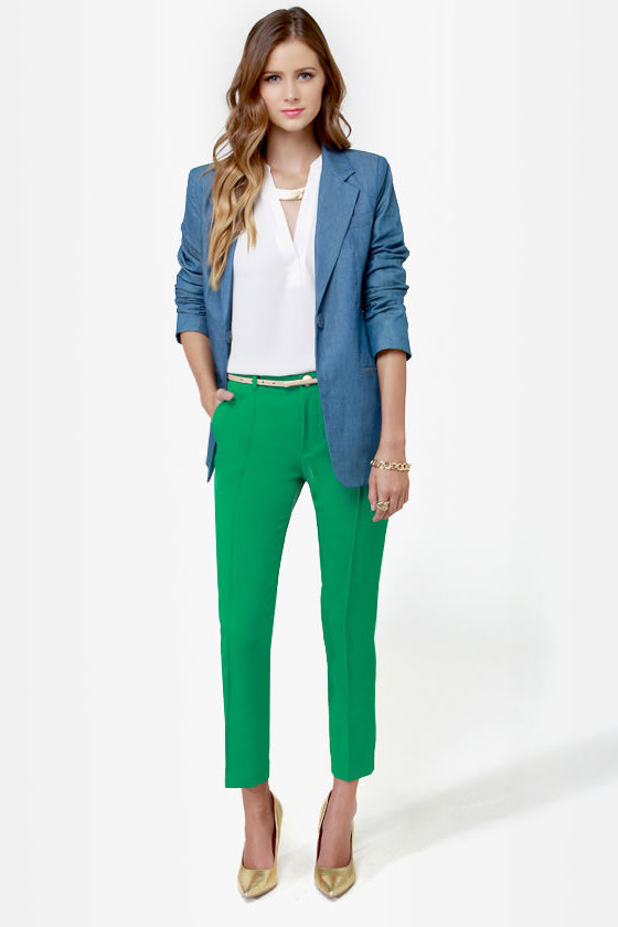 green cropped jeans