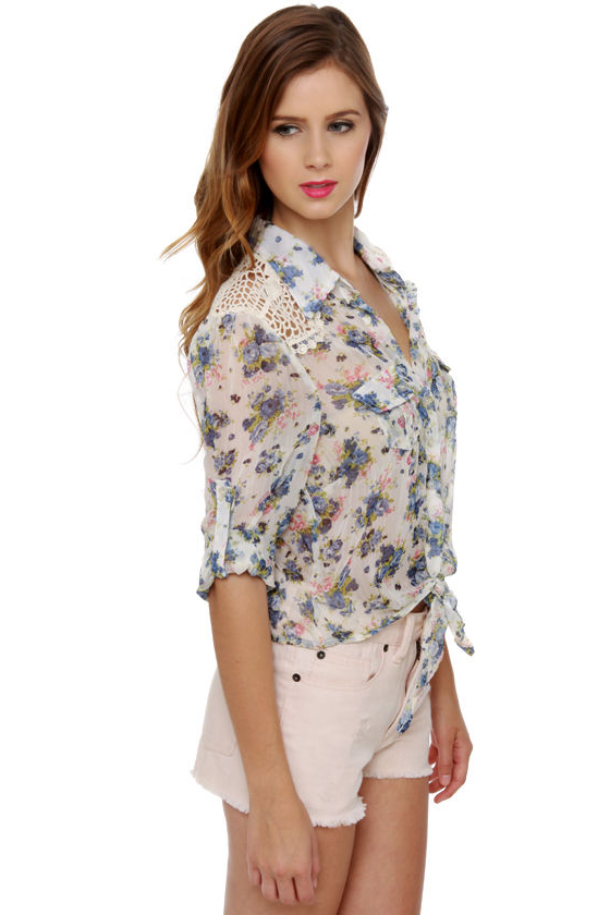 Tree House Time Floral Print Crop Top