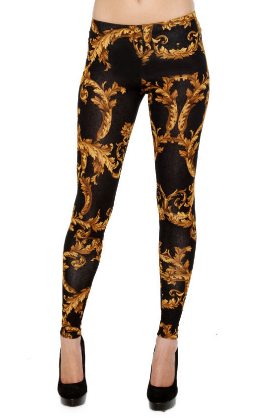 Going for Baroque Black Print Leggings