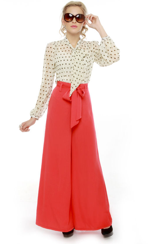 Valedictorian Ivory Polka Dot Top